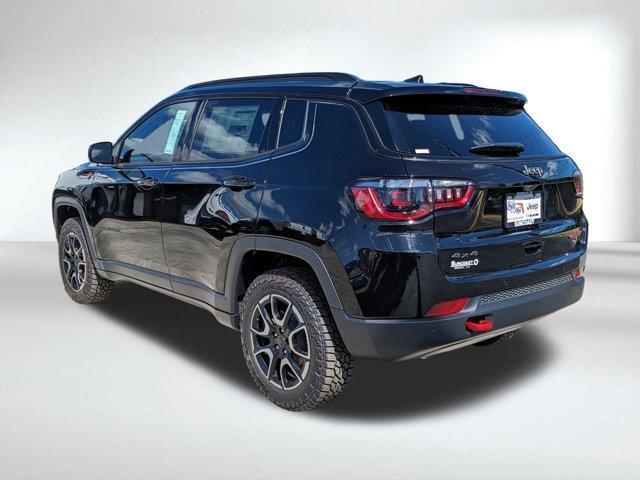 new 2026 Jeep Compass car, priced at $33,289