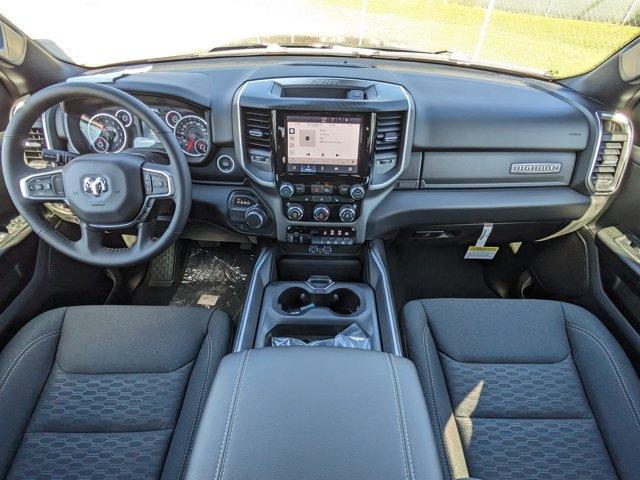 new 2025 Ram 1500 car, priced at $43,539
