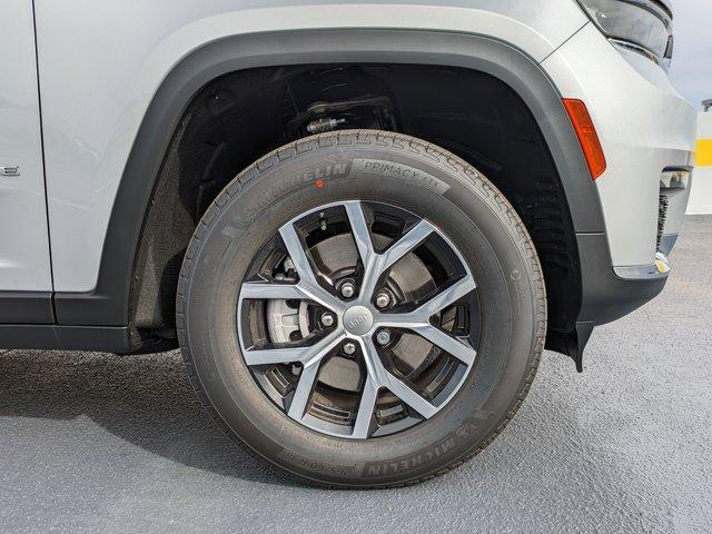 new 2025 Jeep Grand Cherokee L car, priced at $41,290