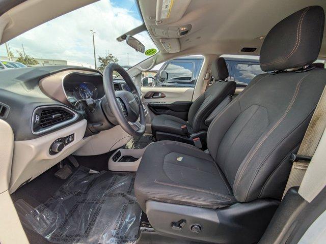 used 2018 Chrysler Pacifica car, priced at $15,554