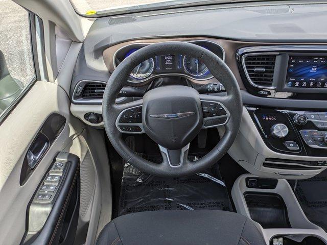 used 2018 Chrysler Pacifica car, priced at $15,554