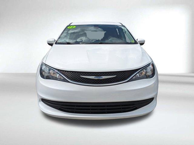 used 2018 Chrysler Pacifica car, priced at $15,554