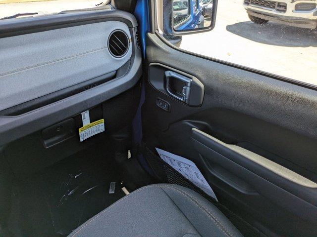 new 2025 Jeep Gladiator car, priced at $38,838