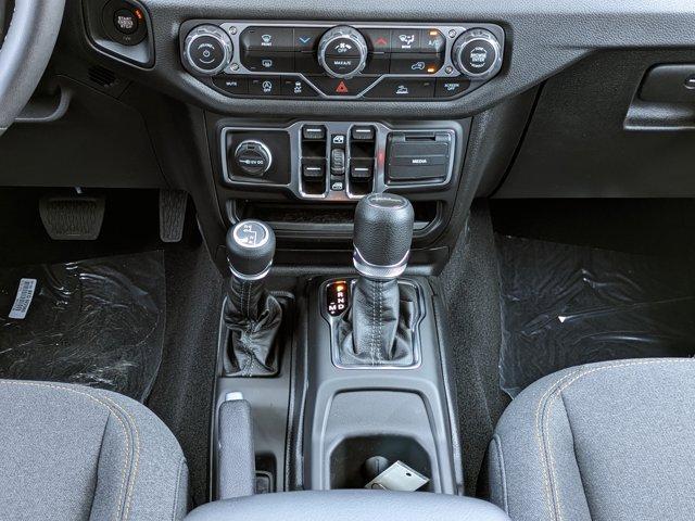 new 2025 Jeep Gladiator car, priced at $38,838