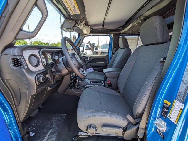 new 2025 Jeep Gladiator car, priced at $38,838