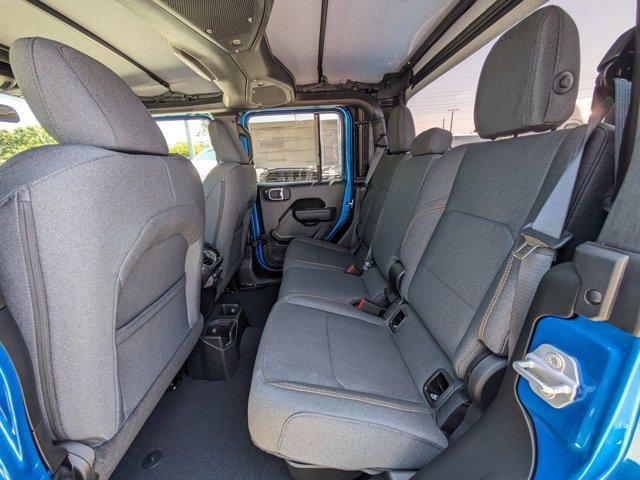 new 2025 Jeep Gladiator car, priced at $38,838