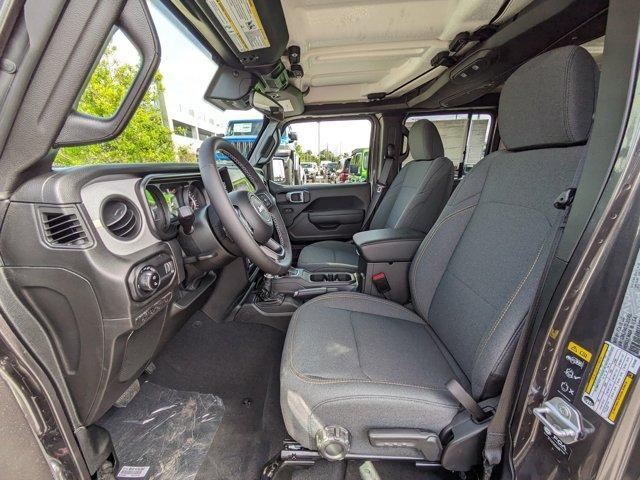 new 2025 Jeep Gladiator car, priced at $42,996