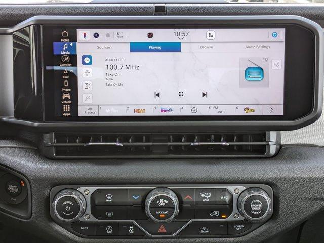 new 2025 Jeep Gladiator car, priced at $40,949