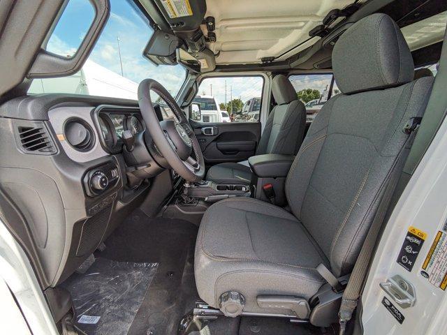 new 2025 Jeep Gladiator car, priced at $40,949