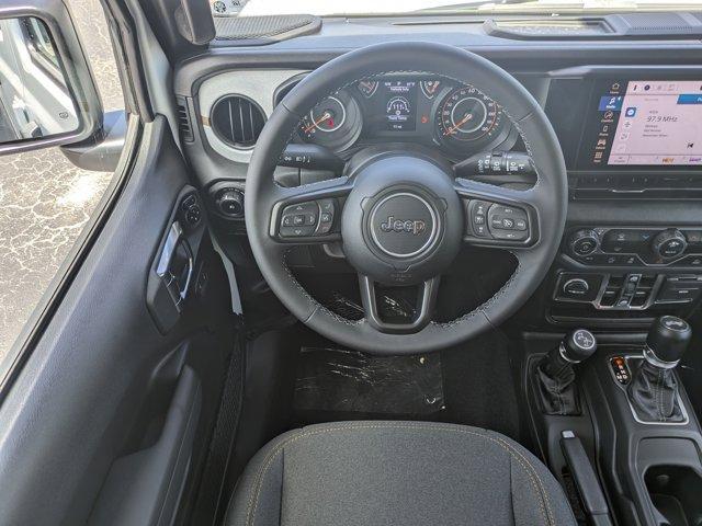 new 2025 Jeep Wrangler car, priced at $40,484