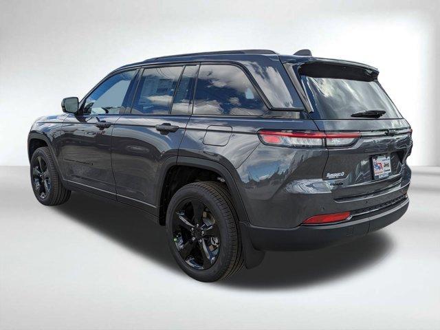 new 2025 Jeep Grand Cherokee car, priced at $41,970