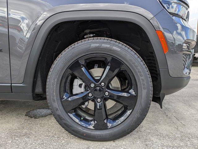 new 2025 Jeep Grand Cherokee car, priced at $41,970