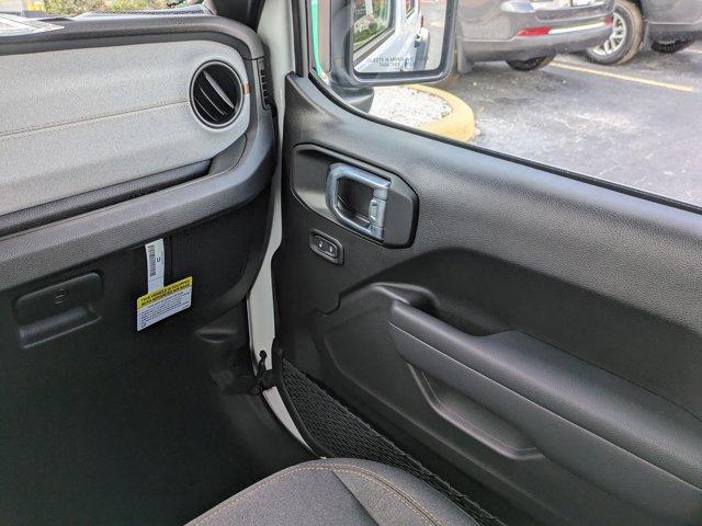 new 2025 Jeep Wrangler car, priced at $32,998