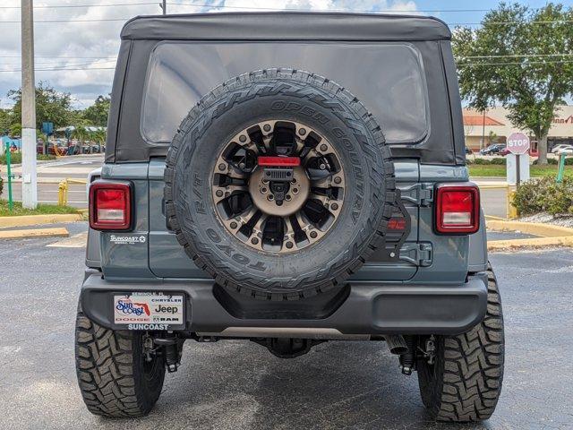 new 2025 Jeep Wrangler car, priced at $45,499