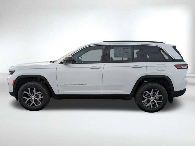 new 2025 Jeep Grand Cherokee car, priced at $41,877