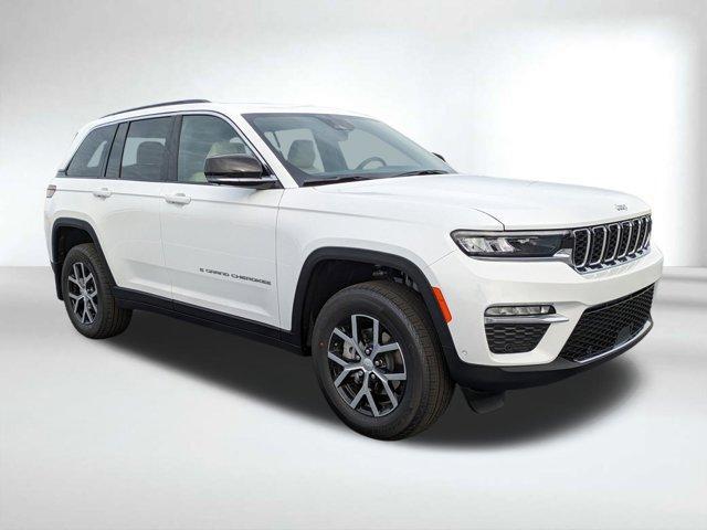new 2025 Jeep Grand Cherokee car, priced at $41,877