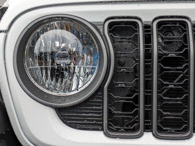 new 2025 Jeep Wrangler car, priced at $32,277