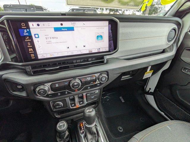 new 2025 Jeep Wrangler car, priced at $32,277