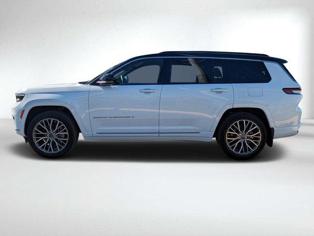 new 2025 Jeep Grand Cherokee L car, priced at $68,200