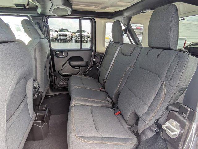 new 2025 Jeep Wrangler car, priced at $39,545