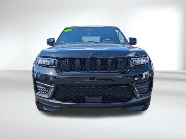 used 2024 Jeep Grand Cherokee car, priced at $33,296