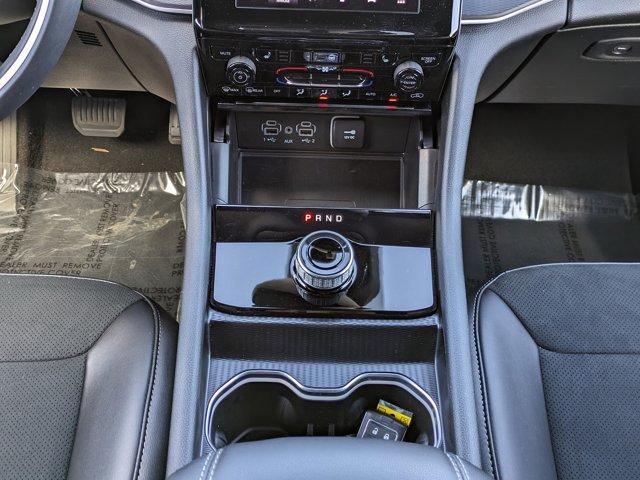 used 2024 Jeep Grand Cherokee car, priced at $33,296