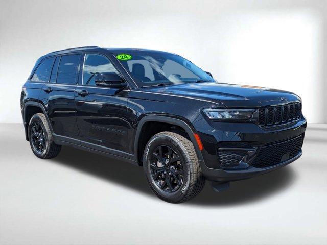 used 2024 Jeep Grand Cherokee car, priced at $33,296