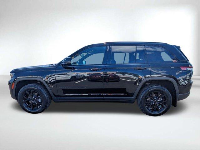 used 2024 Jeep Grand Cherokee car, priced at $33,296