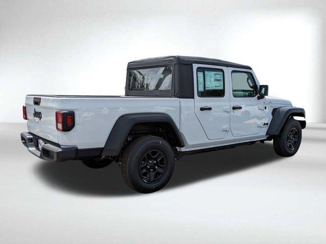 new 2025 Jeep Gladiator car, priced at $34,939