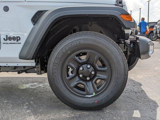 new 2025 Jeep Gladiator car, priced at $34,939