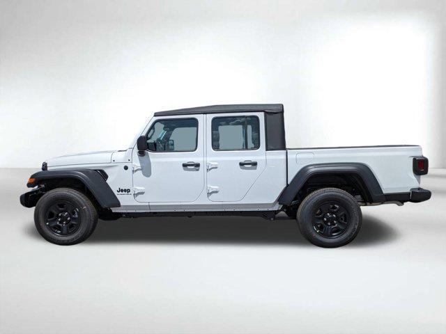 new 2025 Jeep Gladiator car, priced at $34,939