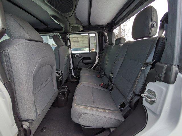 new 2025 Jeep Gladiator car, priced at $34,939