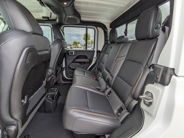 new 2025 Jeep Gladiator car, priced at $44,498