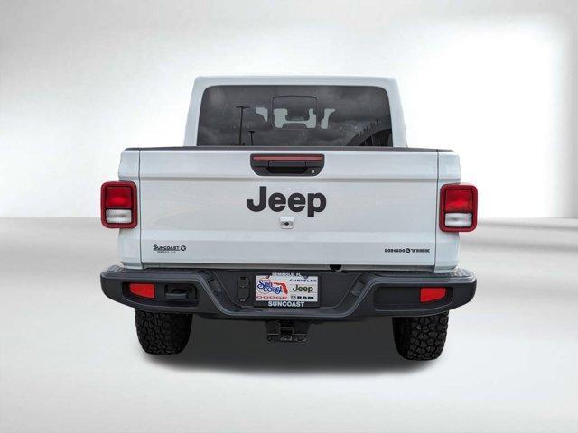 new 2025 Jeep Gladiator car, priced at $44,498