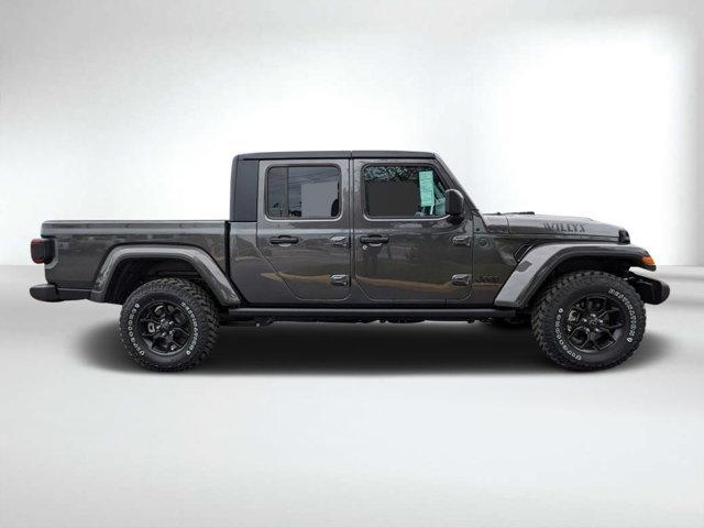 new 2024 Jeep Gladiator car, priced at $46,877