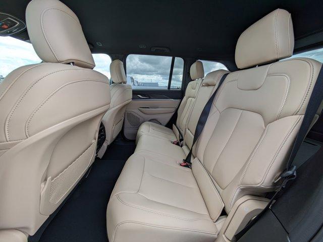 new 2025 Jeep Grand Cherokee car, priced at $36,997