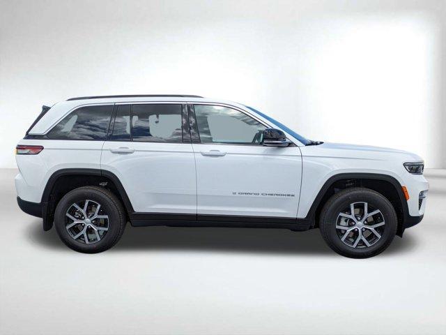 new 2025 Jeep Grand Cherokee car, priced at $36,997