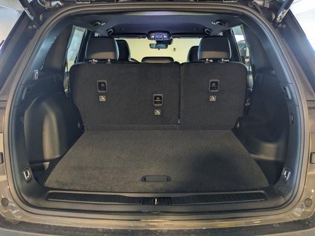 new 2025 Jeep Grand Cherokee car, priced at $36,987