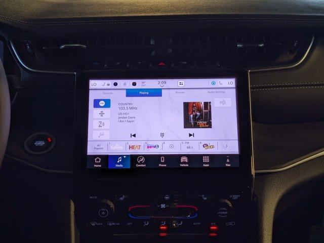 new 2025 Jeep Grand Cherokee car, priced at $36,987