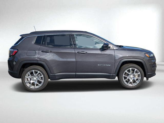 new 2024 Jeep Compass car, priced at $33,489
