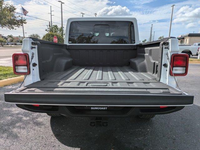 new 2024 Jeep Gladiator car, priced at $47,265