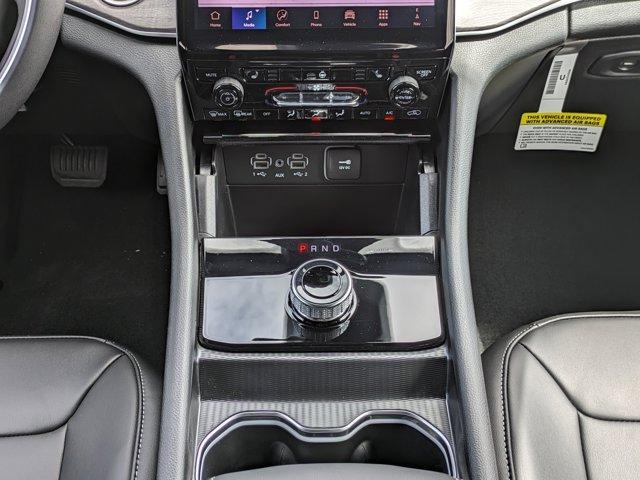 new 2025 Jeep Grand Cherokee car, priced at $37,677