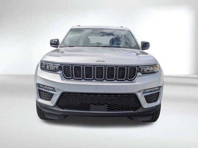 new 2025 Jeep Grand Cherokee car, priced at $37,677