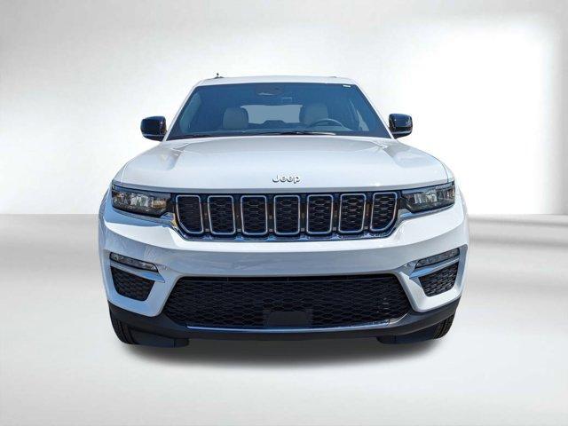 new 2025 Jeep Grand Cherokee car, priced at $33,499