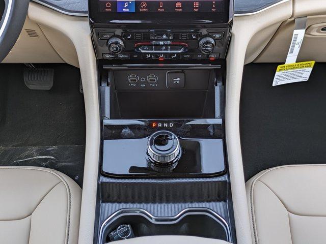 new 2025 Jeep Grand Cherokee car, priced at $33,499