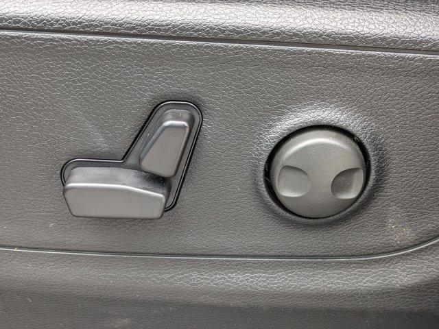 new 2025 Ram 1500 car, priced at $45,498