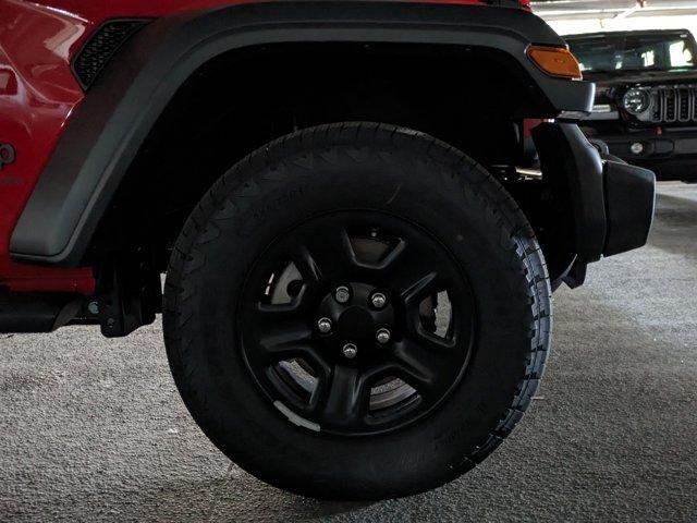 new 2025 Jeep Wrangler car, priced at $38,766