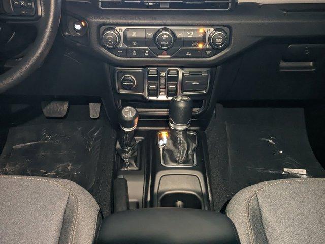 new 2025 Jeep Wrangler car, priced at $38,766