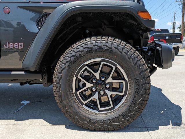 new 2025 Jeep Gladiator car, priced at $45,265