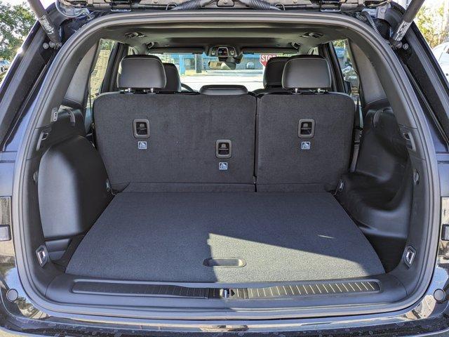 new 2025 Jeep Grand Cherokee car, priced at $37,998